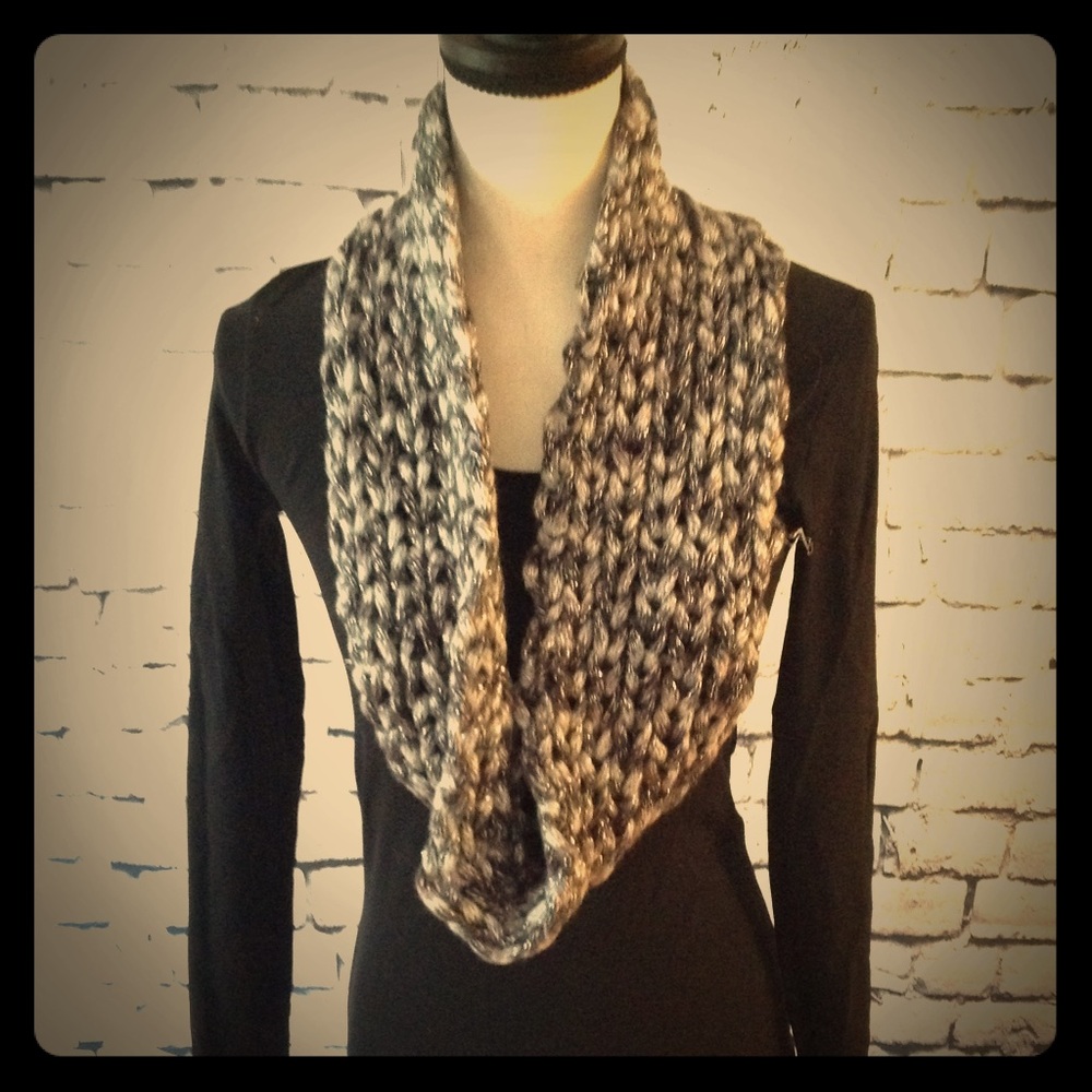Handmade chunky infinity scarf